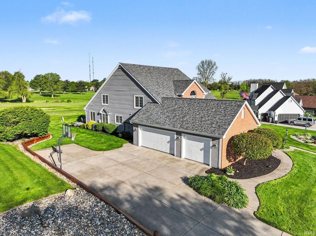 Photo of 3731 Augusta Lane, Elkhart, IN 46517 (MLS # 202619800)