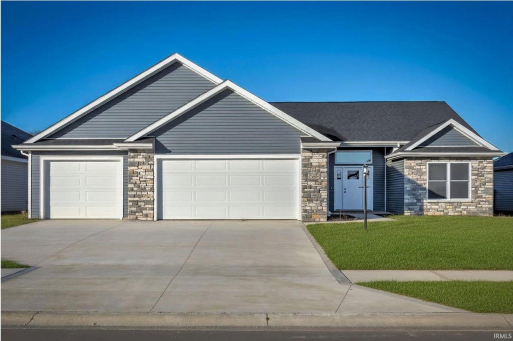 Photo of 3422 Cantabria Cove, Auburn, IN 46706 (MLS # 202631252)