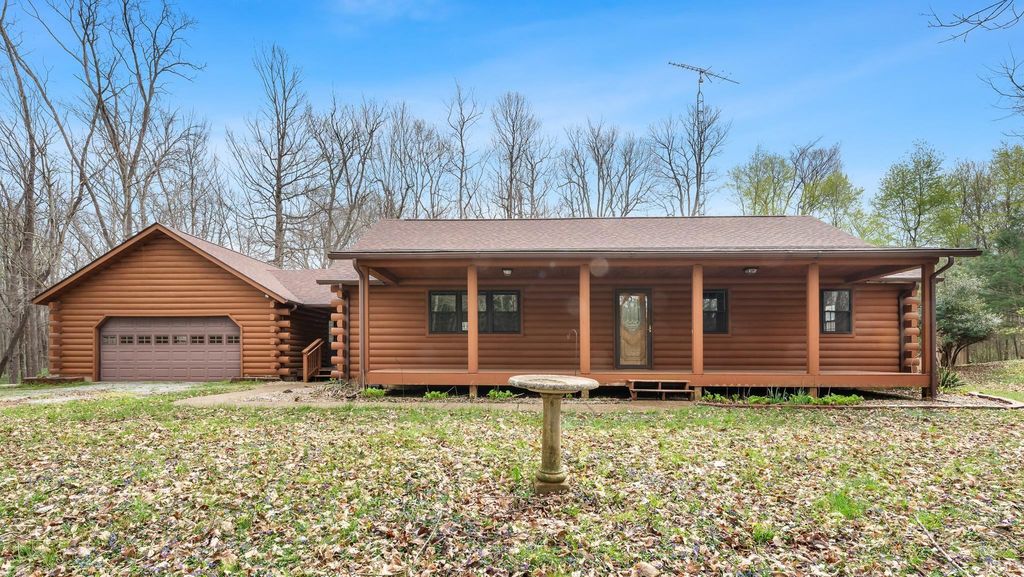 Photo of 1764 Brown Station Road Rd, Bedford, IN 47421 (MLS # 202604773)