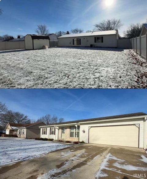 Photo of 1904 Sherwood Drive, Kokomo, IN 46902 (MLS # 202603863)