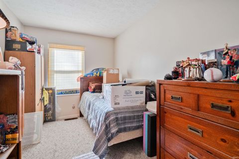 Tiny photo for 1904 Sherwood Drive, Kokomo, IN 46902 (MLS # 202603863)