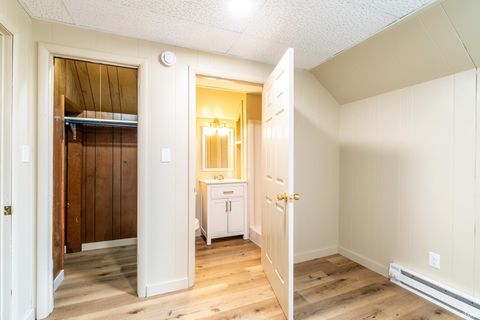 Tiny photo for 804 N Harrison Street, Syracuse, IN 46567 (MLS # 202541896)