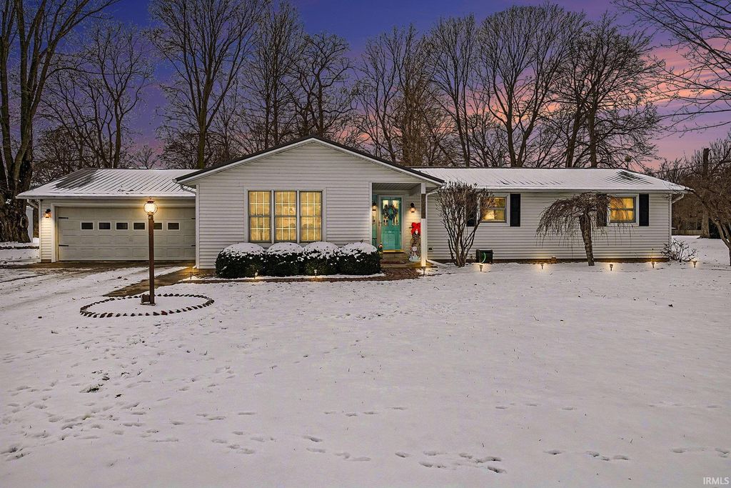 Photo of 19508 County Road 146 Road, New Paris, IN 46553 (MLS # 202601146)