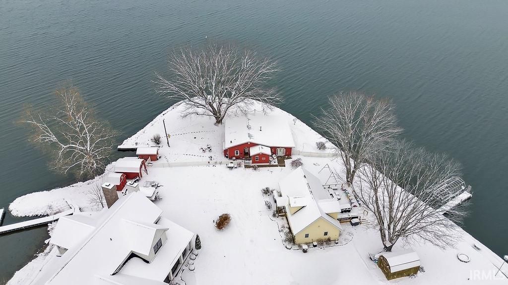 Photo of 9405 E Southshore Drive, Unionville, IN 47468 (MLS # 202548065)