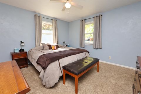 Tiny photo for 502 Seward Lane, Fairmount, IN 46928 (MLS # 202542679)