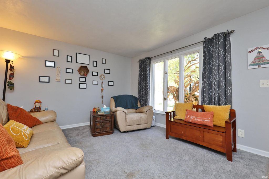 Photo of 502 Seward Lane, Fairmount, IN 46928 (MLS # 202542679)