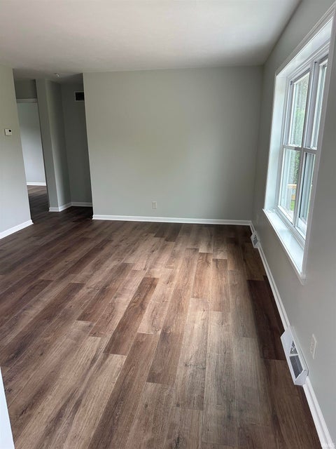 Tiny photo for 11877 N 600 W, DeMotte, IN 46310 (MLS # 202632296)