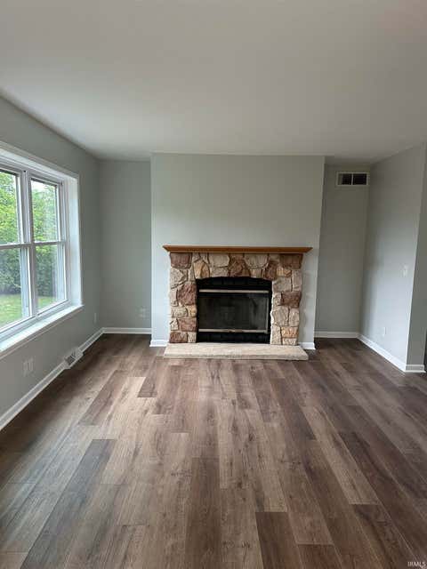 Tiny photo for 11877 N 600 W, DeMotte, IN 46310 (MLS # 202632296)