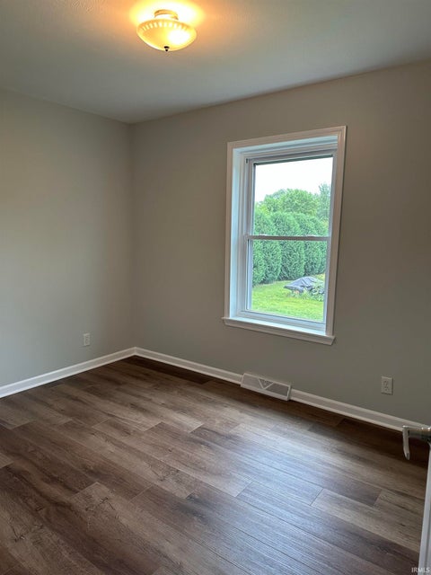 Tiny photo for 11877 N 600 W, DeMotte, IN 46310 (MLS # 202632296)