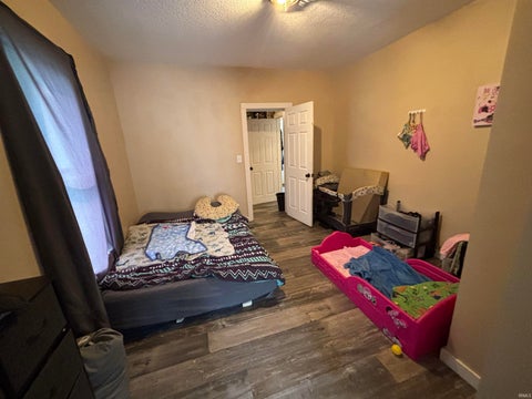Tiny photo for 526 Dowling Street, Kendallville, IN 46755 (MLS # 202628543)