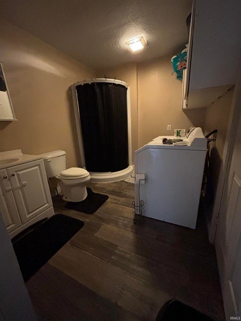 Tiny photo for 526 Dowling Street, Kendallville, IN 46755 (MLS # 202628543)