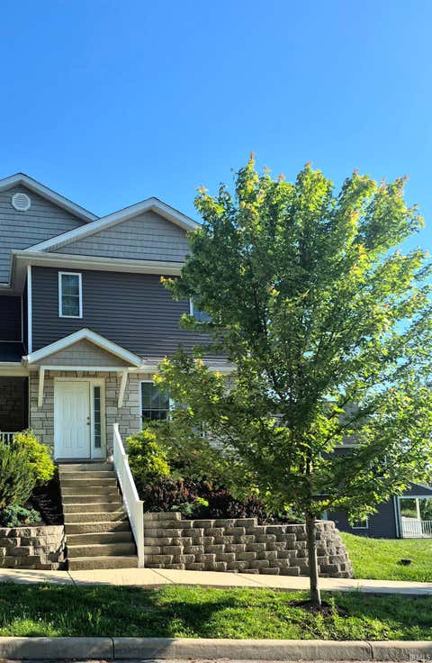 Photo of 1771 W Victoria Lane, Bloomington, IN 47403 (MLS # 202626320)