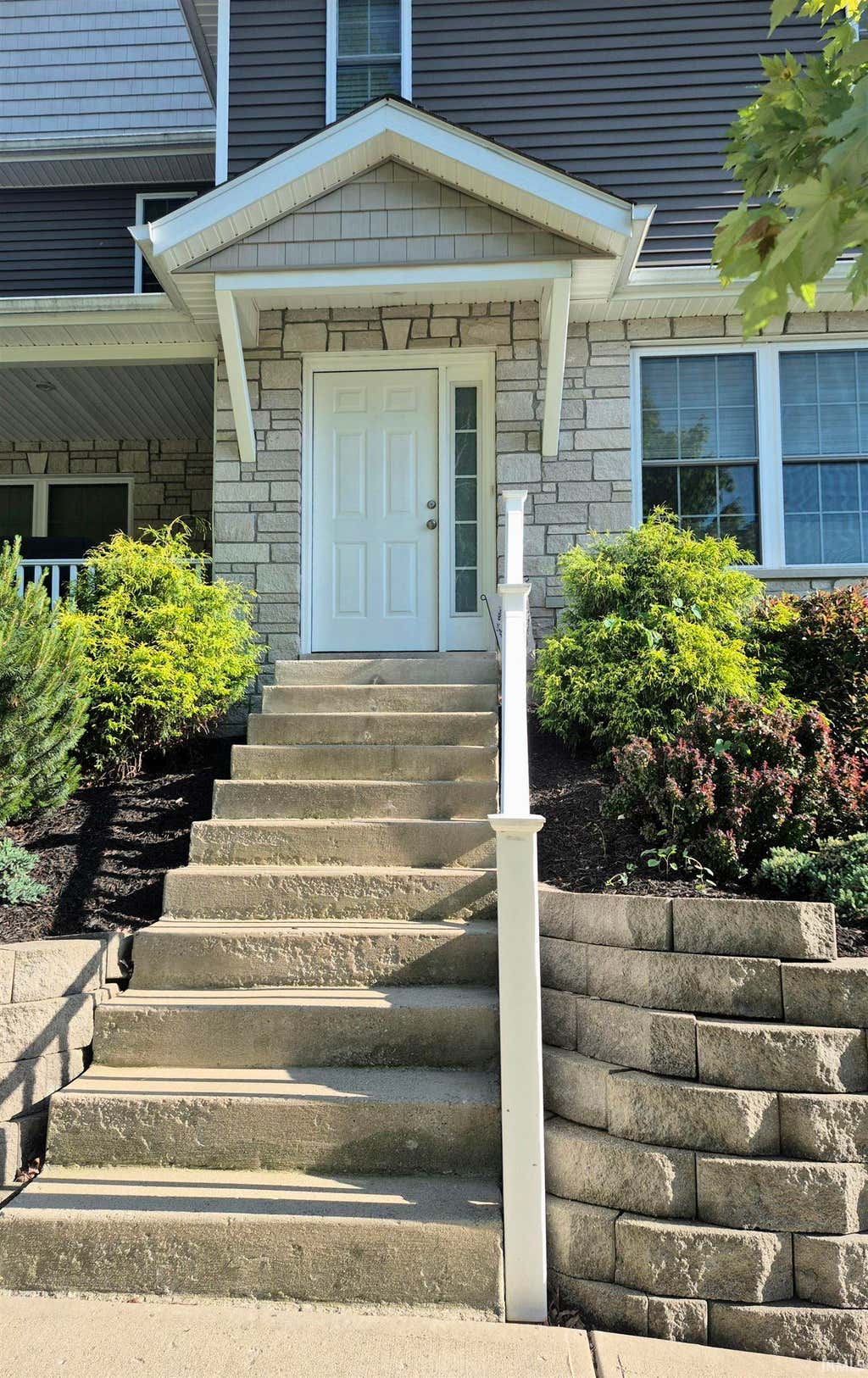 Photo of 1771 W Victoria Lane, Bloomington, IN 47403 (MLS # 202626320)