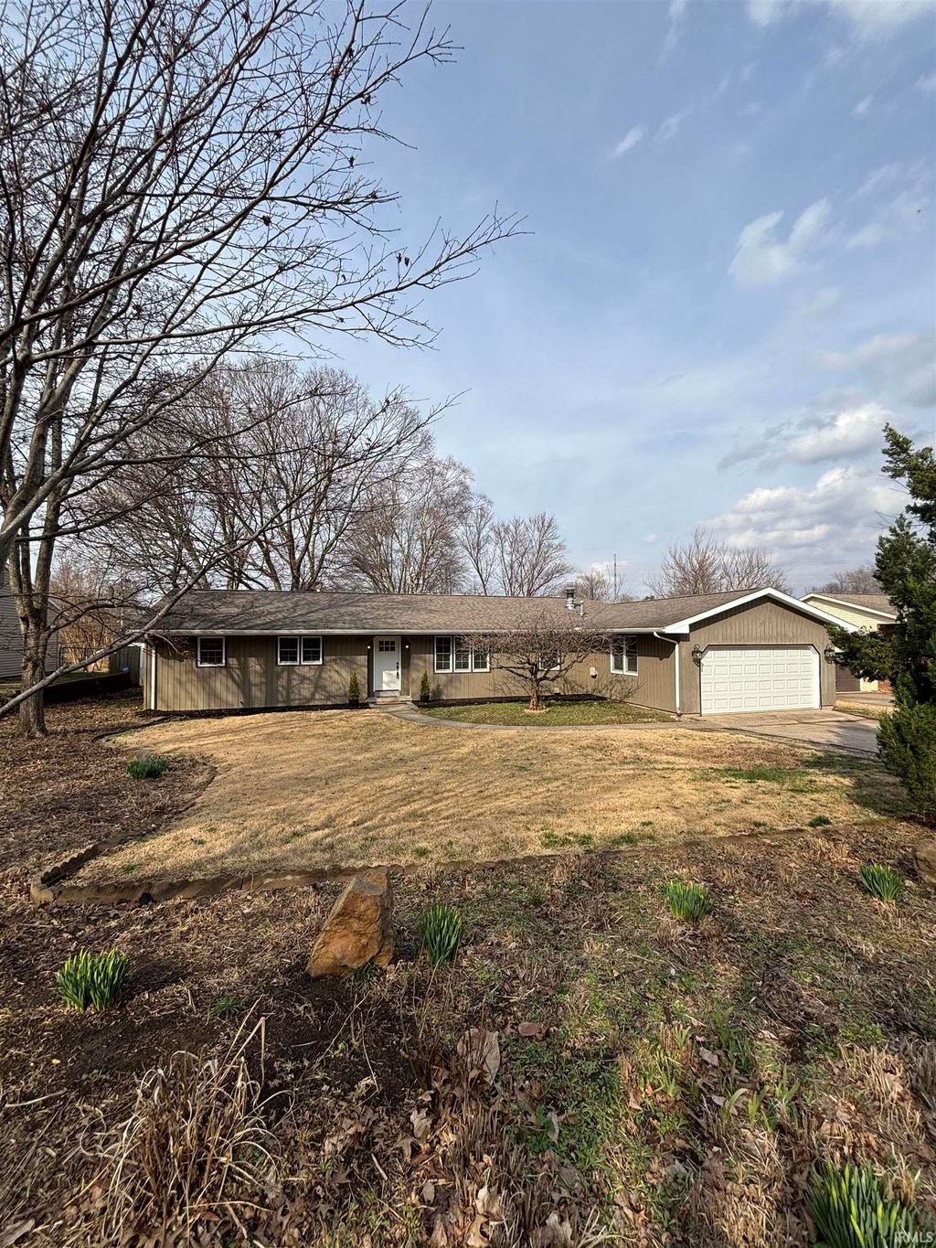 Photo of 630 E Main Street, Newburgh, IN 47630 (MLS # 202606217)