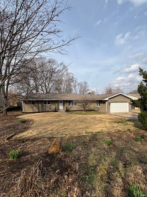 Photo of 630 E Main Street, Newburgh, IN 47630 (MLS # 202606217)