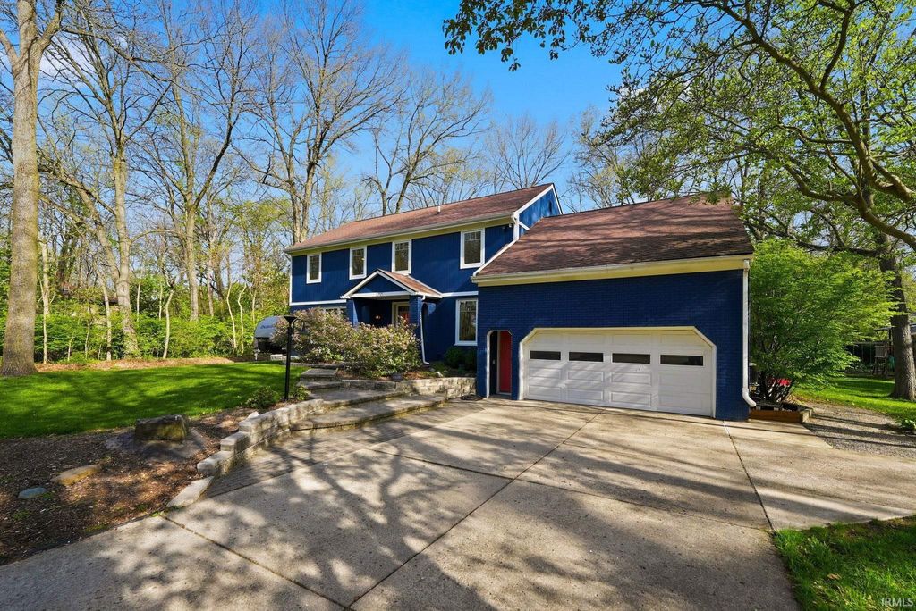 Photo of 3710 Moss Hill Drive, West Lafayette, IN 47906 (MLS # 202614525)