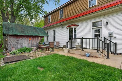Tiny photo for 2496 E 400 N Road, Kokomo, IN 46901 (MLS # 202619402)