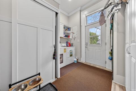 Tiny photo for 2496 E 400 N Road, Kokomo, IN 46901 (MLS # 202619402)