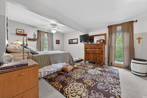 Tiny photo for 2496 E 400 N Road, Kokomo, IN 46901 (MLS # 202619402)