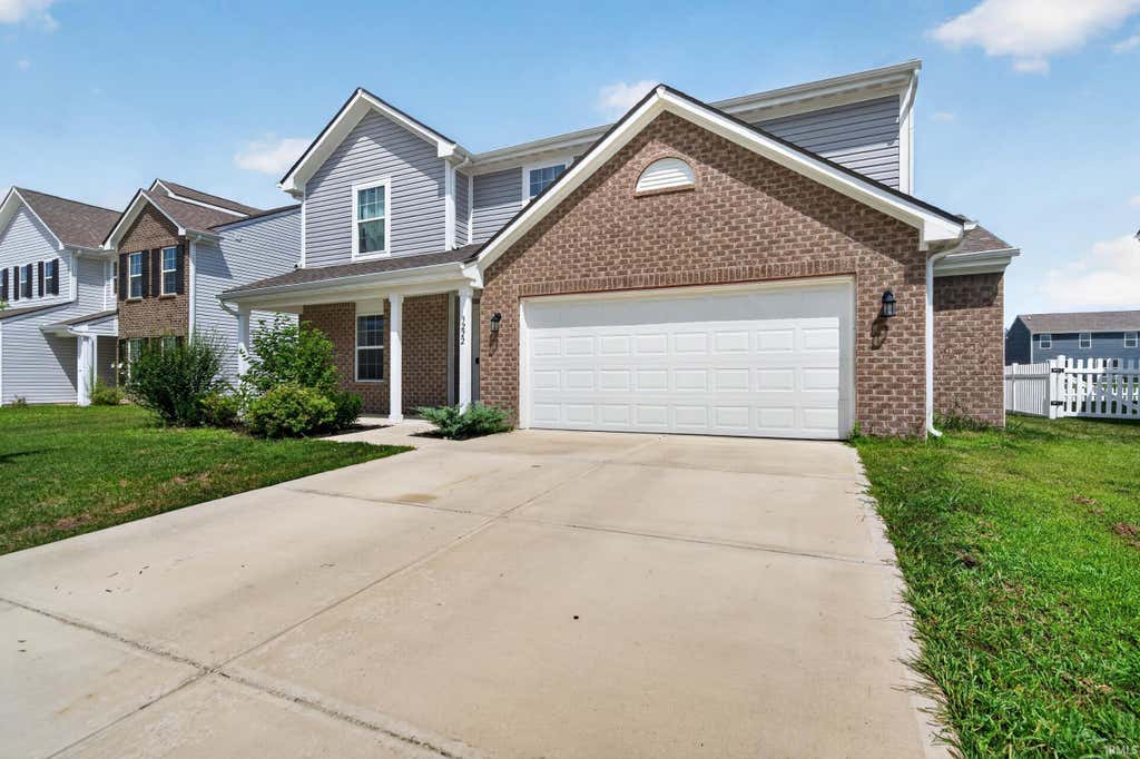 Photo of 3222 Sand Walk Drive, Kokomo, IN 46902 (MLS # 202631138)