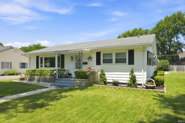 206 W JACKSON ST, MONROE, IN 46772 - Image 00cea69dbac57f1b5985a2faee903f56/2088920548