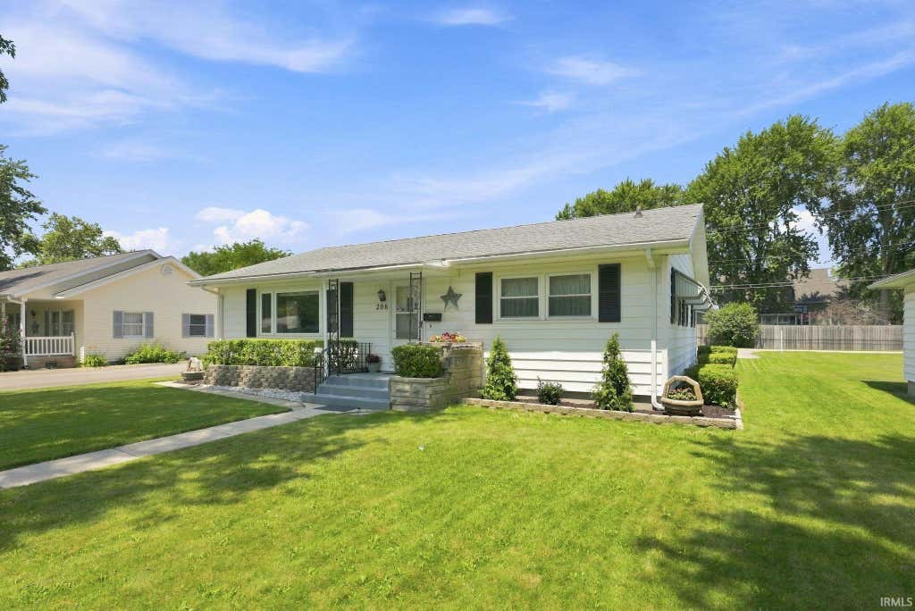 Photo of 206 W Jackson Street, Monroe, IN 46772 (MLS # 202631068)