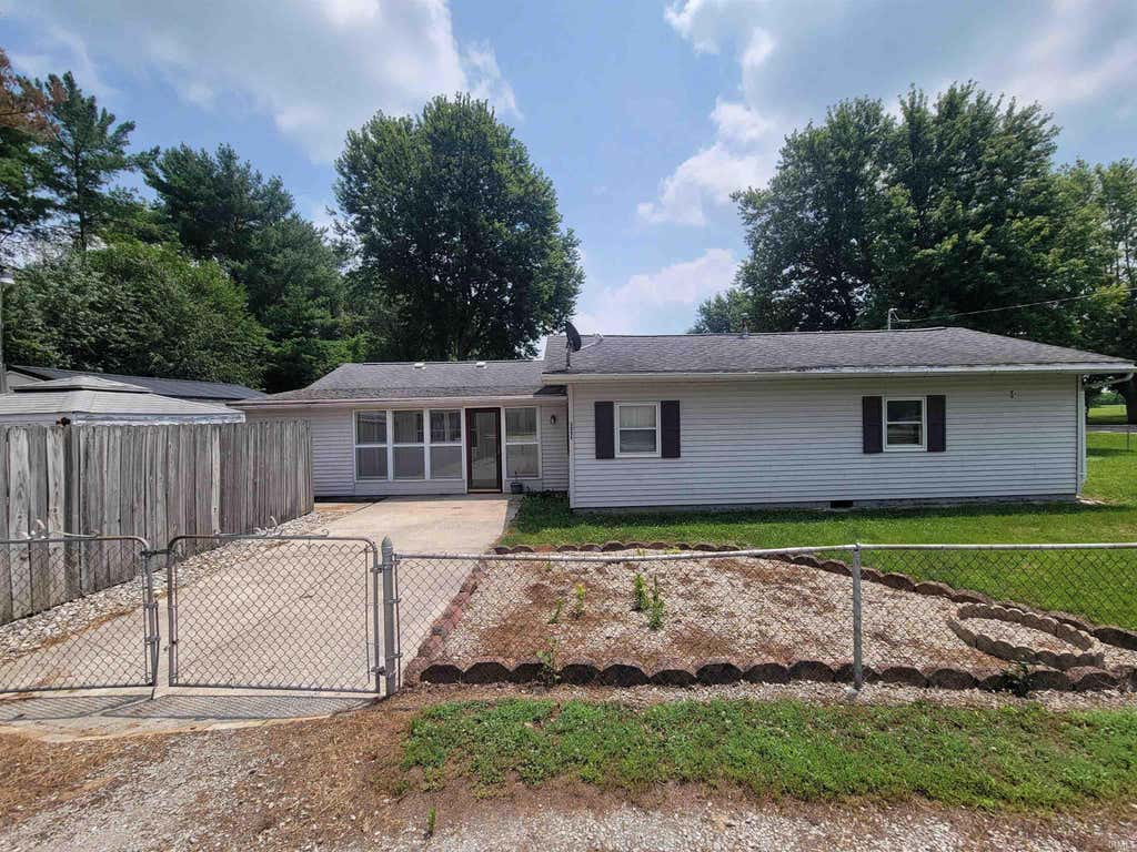 Photo of 5094 Frances Slocum Trail, Marion, IN 46952 (MLS # 202629161)