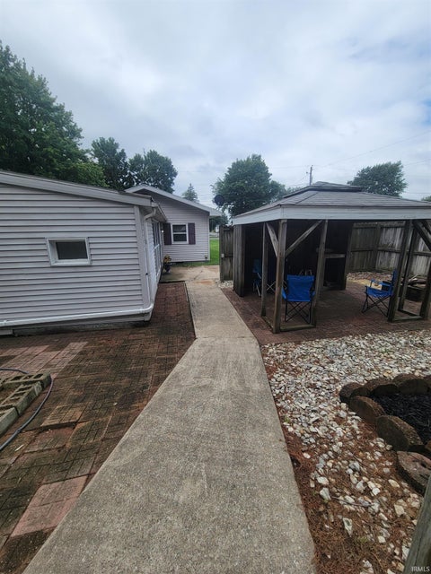 Tiny photo for 5094 Frances Slocum Trail, Marion, IN 46952 (MLS # 202629161)
