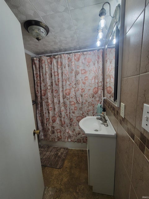 Tiny photo for 5094 Frances Slocum Trail, Marion, IN 46952 (MLS # 202629161)