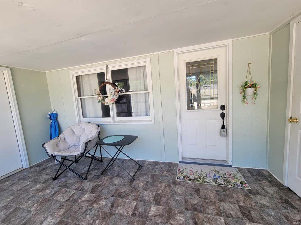 Photo of 5094 Frances Slocum Trail, Marion, IN 46952 (MLS # 202629161)