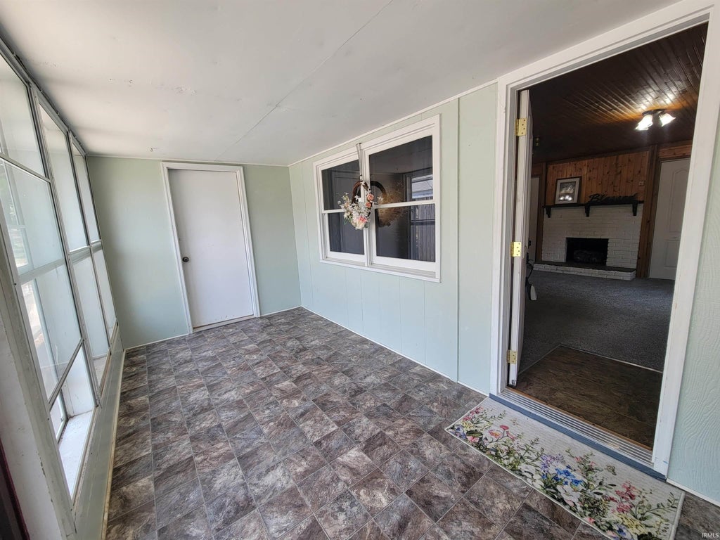 Photo of 5094 Frances Slocum Trail, Marion, IN 46952 (MLS # 202629161)