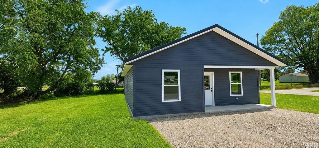 Photo of 120 N Murlin Street, Bicknell, IN 47512 (MLS # 202623362)