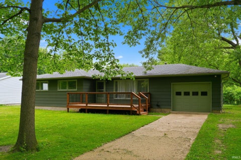 Tiny photo for 904 W 9th Street, Rochester, IN 46975 (MLS # 202621994)