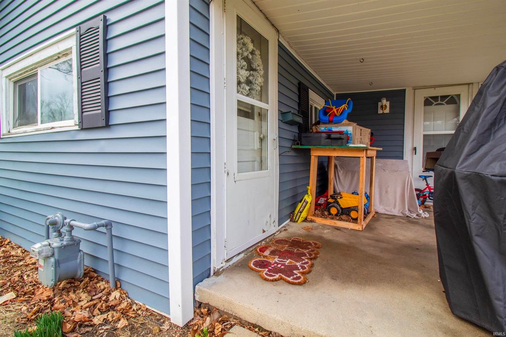 Photo of 401 George Street, Winchester, IN 47394 (MLS # 202607913)