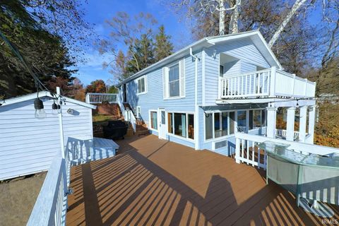 Tiny photo for 5100 E Quiet Water Court, Monticello, IN 47960 (MLS # 202606521)