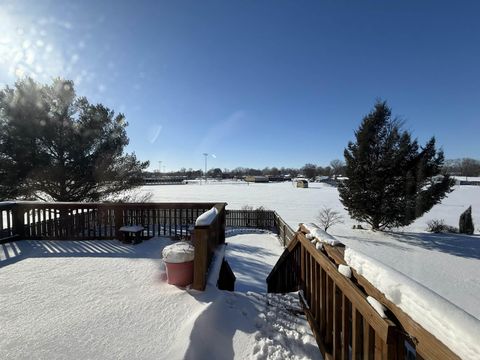 Tiny photo for 411 Heritage Drive, Delphi, IN 46923 (MLS # 202601633)