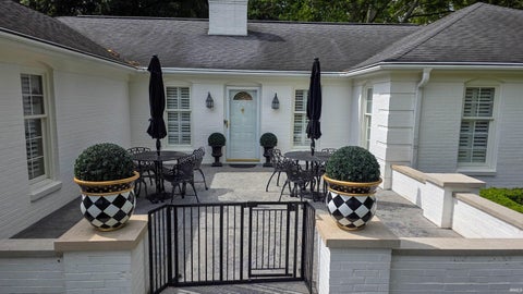 Tiny photo for 2405 Hastye Hyll Road, Logansport, IN 46947 (MLS # 202640908)