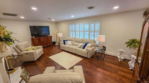 Tiny photo for 2405 Hastye Hyll Road, Logansport, IN 46947 (MLS # 202640908)