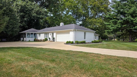 Tiny photo for 2405 Hastye Hyll Road, Logansport, IN 46947 (MLS # 202640908)