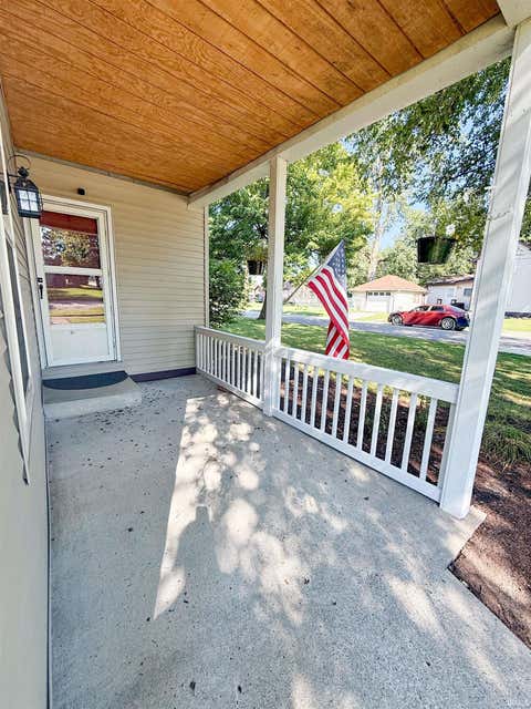 Tiny photo for 501 W 2ND Avenue, Garrett, IN 46738 (MLS # 202635198)