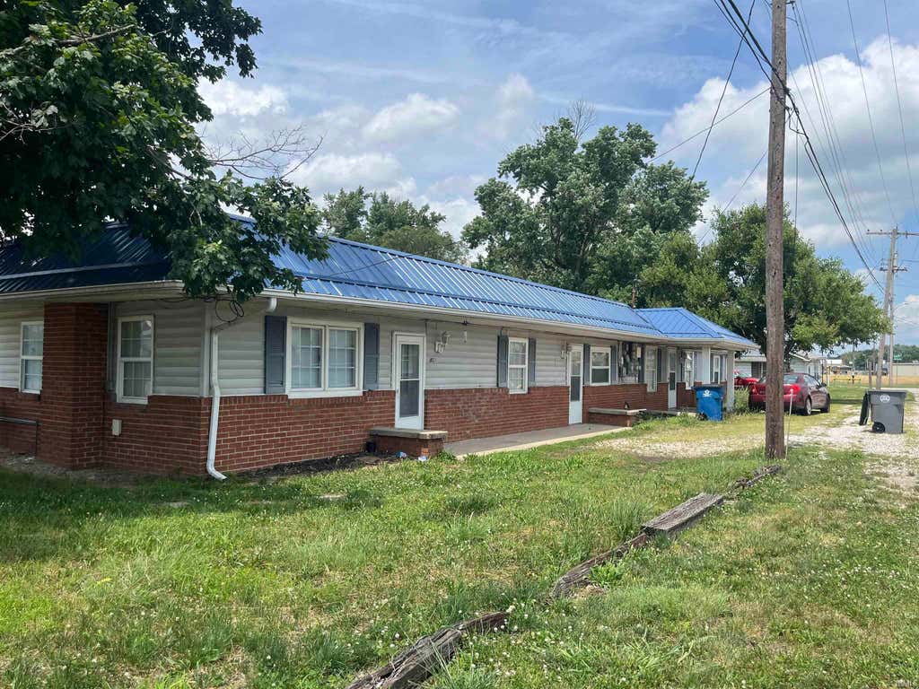 Photo of 1405 S 15th Street, Vincennes, IN 47591 (MLS # 202623346)