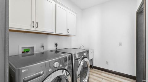 Tiny photo for 8622 Alamasa Place, Fort Wayne, IN 46835 (MLS # 202602272)