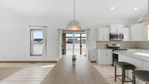 Tiny photo for 8622 Alamasa Place, Fort Wayne, IN 46835 (MLS # 202602272)