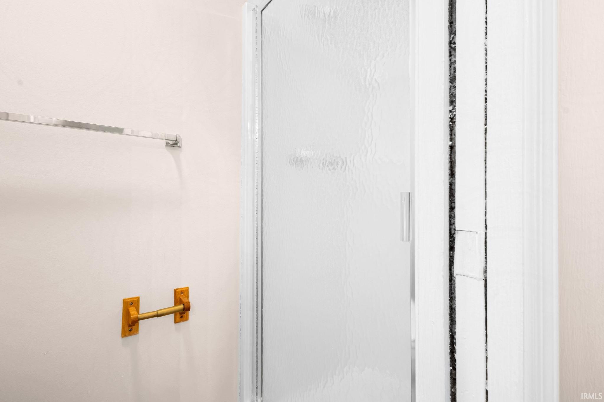 South Bend, Indiana 46615, United States, 2 Bedrooms Bedrooms, ,2 BathroomsBathrooms,Residential,Pending,247379