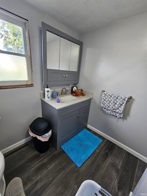 Tiny photo for 402 E Marion Street, Converse, IN 46919 (MLS # 202638410)