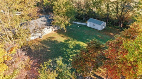 Tiny photo for 797 Rolling Hills Estate Drive, Washington, IN 47501 (MLS # 202643838)