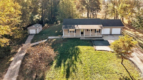 Tiny photo for 797 Rolling Hills Estate Drive, Washington, IN 47501 (MLS # 202643838)