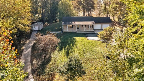 Tiny photo for 797 Rolling Hills Estate Drive, Washington, IN 47501 (MLS # 202643838)