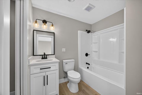 Tiny photo for 797 Rolling Hills Estate Drive, Washington, IN 47501 (MLS # 202643838)