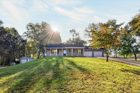 Photo of 797 Rolling Hills Estate Drive, Washington, IN 47501 (MLS # 202643838)